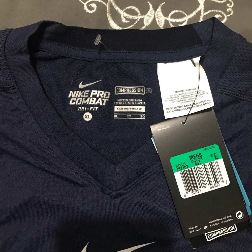 Nike ProCombat DriFit Sleeveless Compression Shirt